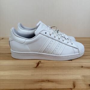 Adidas Superstar Triple White retro classic Sneakers Men's 10 EG4960 NEW